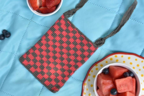 Ngäbe Chácara Small Knitted Shoulder Bag, Summer Collection: Watermelon Check - Image 2